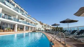 Servatur Casablanca Suites &amp Spa
