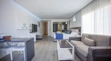Servatur Casablanca Suites & Spa