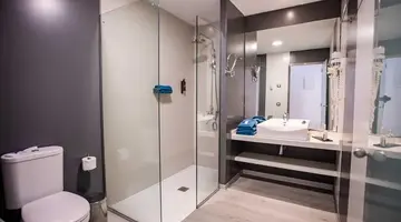 Servatur Casablanca Suites & Spa