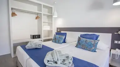 Servatur Casablanca Suites & Spa