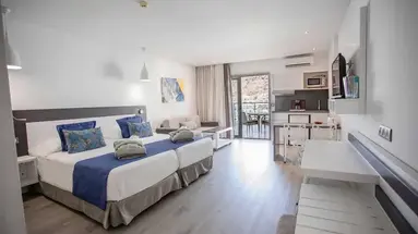 Servatur Casablanca Suites & Spa
