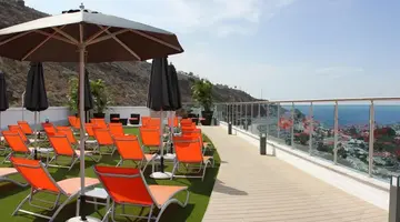 Servatur Casablanca Suites & Spa