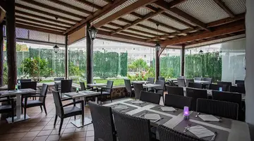 Servatur Waikiki (ex. SuneoClub Waikiki)