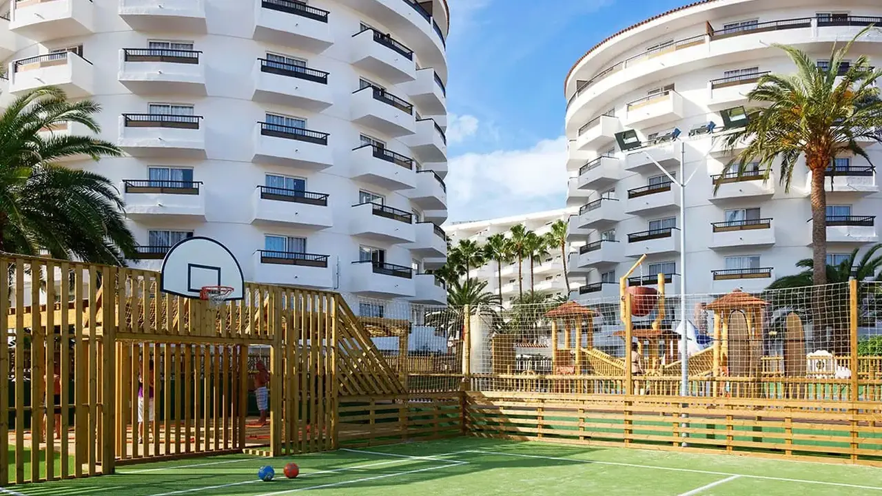 Servatur Waikiki