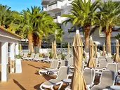 Servatur Waikiki