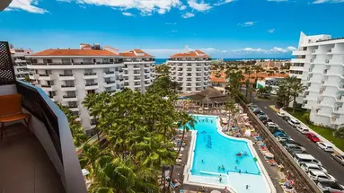 Servatur Waikiki