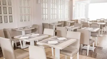 Servatur Waikiki