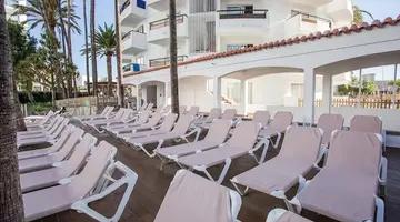 Servatur Waikiki