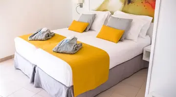 Servatur Waikiki