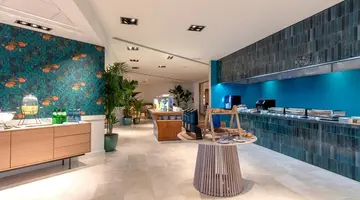 Sesimbra Oceanfront Hotel