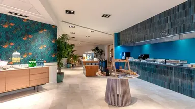 Sesimbra Oceanfront Hotel