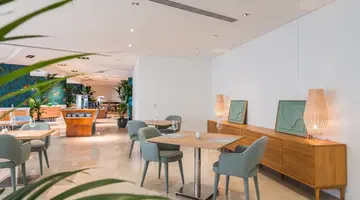 Sesimbra Oceanfront Hotel