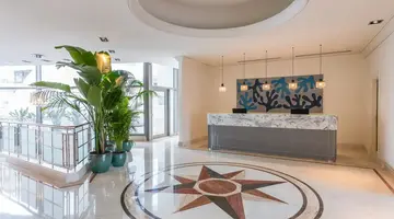 Sesimbra Oceanfront Hotel