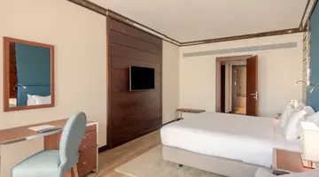 Sesimbra Oceanfront Hotel