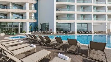 Sesimbra Oceanfront Hotel - ...