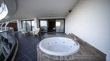 Seven For Life Thermal Hotel