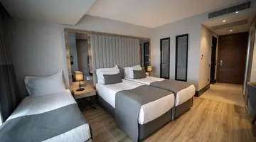 Seven For Life Thermal Hotel