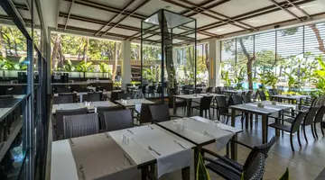 SEVEN SEAS HOTEL LIFE