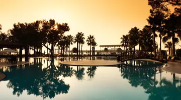 SEVEN SEAS HOTEL LIFE