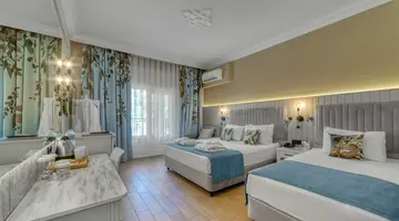 SEVEN SEAS PALMERAS BAY