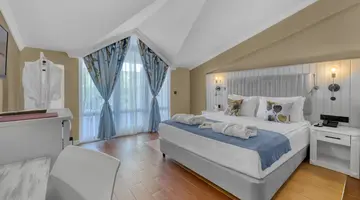 SEVEN SEAS PALMERAS BAY