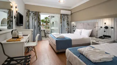 SEVEN SEAS PALMERAS BAY