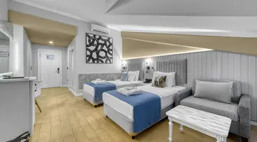 SEVEN SEAS PALMERAS BAY