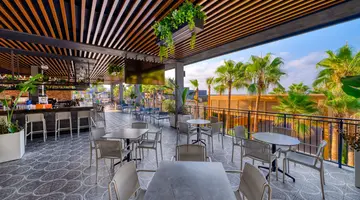 SEVEN SEAS PALMERAS BAY
