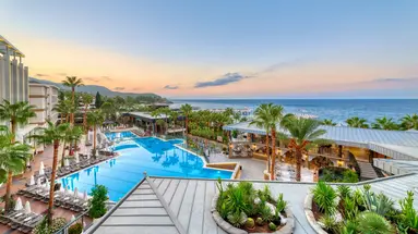 SEVEN SEAS PALMERAS BAY