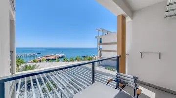 SEVEN SEAS PALMERAS BAY