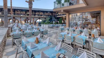 SEVEN SEAS PALMERAS BAY