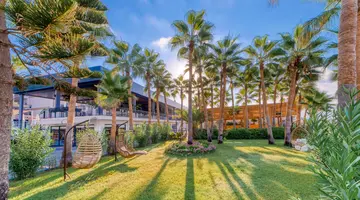 SEVEN SEAS PALMERAS BAY