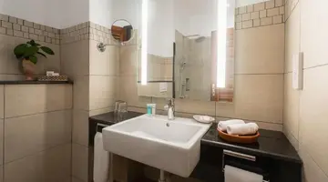 SEVERIN SEA LODGE