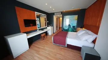 Sey Beach Hotel