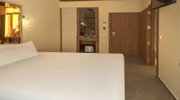 SH Suite Palace