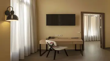 SH Suite Palace