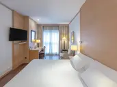 Sh Valencia Palace