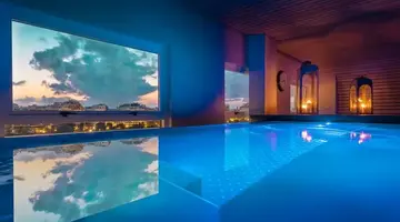 Sh Valencia Palace