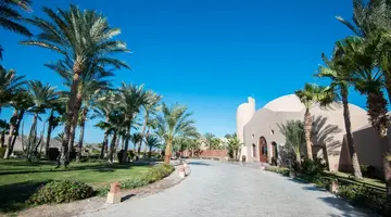 SHAMS ALAM BEACH RESORT