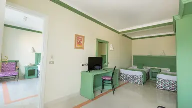 SHAMS SAFAGA BEACH RESORT