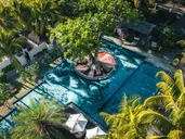 SHANDRANI BEACHCOMBER RESORT & SPA