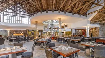 Shandrani Beachcomber Resort & SPA