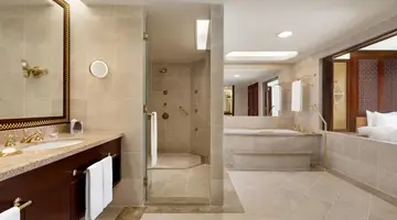 Shangri-La Al Husn Resort & Spa