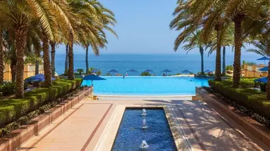 Shangri-La Al Husn Resort & Spa