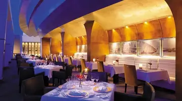 Shangri-La Al Husn Resort & Spa
