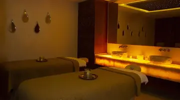 Shangri-La Al Husn Resort & Spa