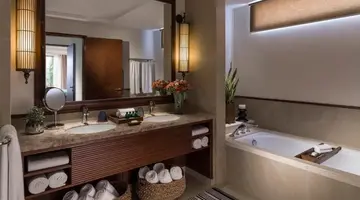 Shangri-La s Hambantota Golf Resort & Spa