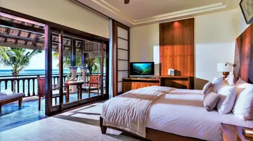 Shanti Maurice Resort & Spa