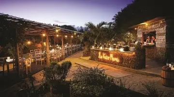 Shanti Maurice Resort & Spa
