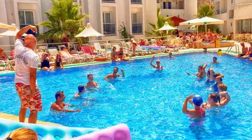 SHARK CLUB HOTEL